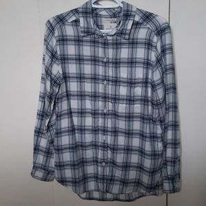American Eagle ah-mazingly soft buttoned shirt